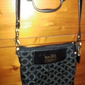 Coach Crossbody Canvas Black/Grey Shoulder Bag Swing Pack Signature C Top Logo